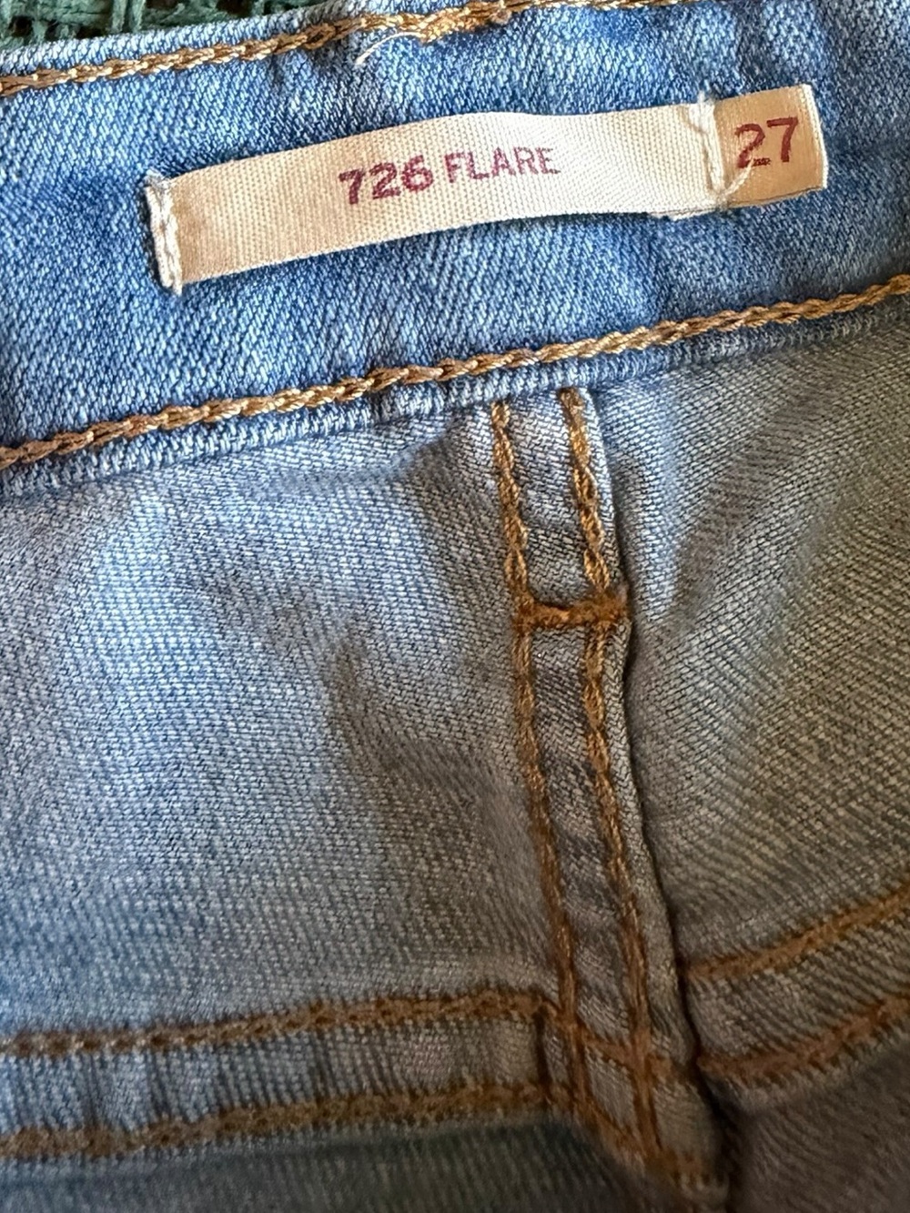 🌟Levi’s Light Blue Distressed Denim Women's Flare Jeans - Picture 4 of 9